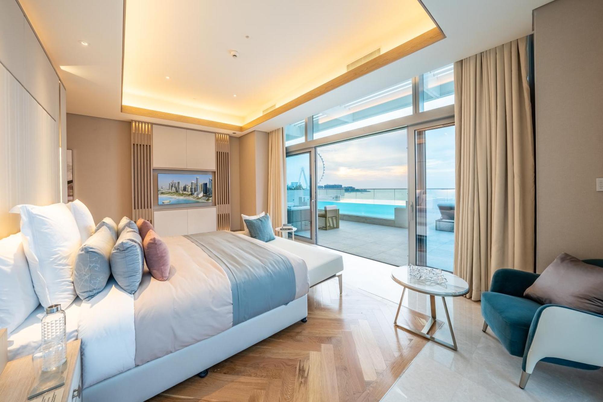 מלון דובאי Five Luxe מראה חיצוני תמונה A bedroom at the hotel